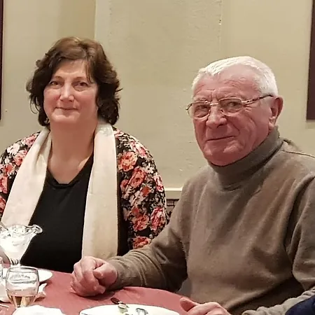 Δωμάτια σε οικογενειακή κατοικία 